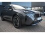 Peugeot E-3008 GT | Elektrische parkeerrem | Extra getinte achterste zijruiten en achterruit