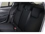 Peugeot e-208 Business | Elektrische parkeerrem | Elektrische parkeerrem | Extra getinte achterste zijruiten en achterruit