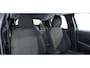 Peugeot e-208 Style | Elektrische parkeerrem | Extra getinte achterste zijruiten en achterruit | ISOFIX-bevestigingspunten voor drie kinderzitjes. Op de passagiersstoel en de buitenste zitplaatsen van de achterbank