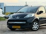 Peugeot 107 1.0-12V XR/ ZEER ZUINIG