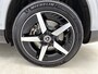 Mercedes-Benz GLB 250+ Business Solution AMG 7p. 85.5 kWh | Premium pakket | Winterpakket | Nightpakket | GUARD 360° | Trekhaak | Vast panoramadak | Smartphone integratie | Sfeerverlichting | Sierelementen in aluminium | 19” vijfspaaks lichtmetalen AMG-velgen |