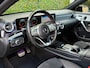 Mercedes-Benz A-klasse 180 Business Solution AMG | Widescreen | Pano | Memory | Ambient |
