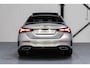 Mercedes-Benz A-klasse 250 e Business Solution AMG Limited NAP/PANO/SFEER/19INCH/BTW/AMG/NIEUWSTAAT