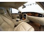 Jaguar XJ 4.2 V8 Executive Fiscale waarde € 6.000,-