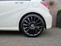Mercedes-Benz A-klasse 160 Sport Edition Panorama/Schuifdak! LED! 19INCH! NAP! Automaat! Mooie/Nette Auto!