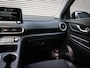 Hyundai Kona Electric EV Comfort 39 kWh | Clima | Cruise | Navi | Pdc | Stoel/Stuurverwarming | Camera | Lichtmetaal | Led | 3 Fase Lader 3 fase lader