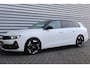 Opel Astra Sports Tourer 1.6 PLUG IN HYBRID 225PK GSE / NAVI / ALCANTARA / CLIMA / LED / PDC / 18" LMV / CAMERA / HUD / ADAPT. CRUISECONTROL / WINTERPAKKET / UNIEK / NIEUWSTAAT !!