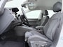 Volkswagen Golf 1.4 eHybrid Style | ACC | Stuur-/Stoelverwarming | Parkeerhulp | ERGO Stoel | 17'' |