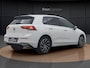 Volkswagen Golf 1.4 eHybrid Style | ACC | Stuur-/Stoelverwarming | Parkeerhulp | ERGO Stoel | 17'' |