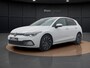 Volkswagen Golf 1.4 eHybrid Style | ACC | Stuur-/Stoelverwarming | Parkeerhulp | ERGO Stoel | 17'' |