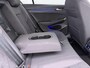 Volkswagen Golf 1.0 eTSI Life Business Automaat - Navigatie - ACC - Stoelverwarming - PDC - Sfeerverlichting - LED