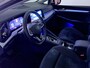 Volkswagen Golf 1.0 eTSI Life Business Automaat - Navigatie - ACC - Stoelverwarming - PDC - Sfeerverlichting - LED