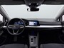 Volkswagen Golf 1.0 eTSI Life Business Automaat - Navigatie - ACC - Stoelverwarming - PDC - Sfeerverlichting - LED