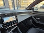 Peugeot 408 e-408 GT Avantage 58 kWh 8 jaar fabrieks garantie AGR-Stoelen | 360-Graden Camera | Schuif/Kantel Dak | Drive Assist | Focal Elektrisch stoelbedieining Hi-Fi | Stoel/Stuur Verwarming | Massage Functie
