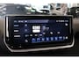 Peugeot 2008 1.2 Hybrid 136 Allure | Navi | Camera | Ad. Cruise control | Keyless | LMV 17"| PDC V+A |