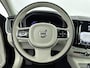 Volvo XC60 T6 Plug-in hybrid Plus Bright | Trekhaak | Panoramadak | 21 inch LM | PDC V+A + Camara | Lederen bekleding | BLIS | Getint en gelaagd glas achter |