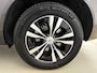 Volvo XC60 T6 Recharge Essential Edition | 18" | Leder | Stoel/Stuurverwarming | BLIS | Geintegreerde Kinderzitjes | Panoramadak | Parkeercamera | Park Assist V+A | Google Navigatie |