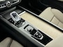 Volvo XC60 T8 Recharge Ultra Dark | 21" | Luchtvering | Getint glas | Panoramadak | Harman Kardon | Full LED | Head-Up | 360 Camera | Elektr. verst. Stoelen | Adaptieve Cruise | BLIS