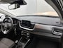 Kia Stonic 1.0 T-GDi DynamicPlusLine | Adaptive Cruise | Stoel/Stuur verwarming | CarPlay | Camera | Trekhaak