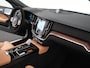 Volvo V60 T8 Plug-in hybrid AWD Ultra Dark HEICO | Custum Wrap | 21" | Extra getint glas | Full-LED koplampen | HEICO SPORTIV achterskirt met sporteinddemper