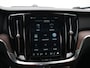 Volvo V60 T8 Plug-in hybrid AWD Ultra Dark HEICO | Custum Wrap | 21" | Extra getint glas | Full-LED koplampen | HEICO SPORTIV achterskirt met sporteinddemper