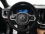 Volvo V60 T8 Plug-in hybrid AWD Ultra Dark HEICO | Custum Wrap | 21" | Extra getint glas | Full-LED koplampen | HEICO SPORTIV achterskirt met sporteinddemper