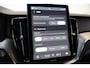 Volvo XC60 T6 350PK Ultra Black Edition Trekhaak | Luchtvering | Getint Glas | 360° | B&W Audio