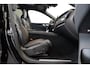Volvo XC60 T6 350PK Ultra Black Edition Trekhaak | Luchtvering | Getint Glas | 360° | B&W Audio