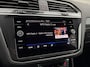 Volkswagen Tiguan 1.5 TSI 150pk DSG R-Line | Navigatie | Trekhaak | Camera