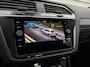 Volkswagen Tiguan 1.5 TSI 150pk DSG R-Line | Navigatie | Trekhaak | Camera