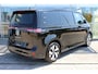 Volkswagen ID. Buzz Cargo Bulli Limited Edition 340PK 79 kWh 4MOTION | Achteruitrijcamera | Achteruitrijcamera (Rear View) inclusief 360 graden camera (Area View)) | Apple Carplay/Android Auto|telefoonintegratie premium