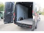 Ford Transit 350 2.0 TDCI L3H2 | ORIGINEEL NEDERLANDS! | 1 EIGENAAR! | DEALER ONDERHOUDEN! | CAMERA | RAPTOR GRILL | CRUISE | STOELVERWARMING | VOORRUITVERWARMING | TREKHAAK | TRAP | IMPERIAAL | PRACHTIGE STAAT!