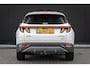Hyundai Tucson 1.6 T-GDI 265pk PHEV Comfort Smart 4WD Automaat | Trekhaak | LED | Camera | 19'' Lichtmetaal | Airco achter | Adaptieve cruise | Stoelverwarming | Elec. achterklep