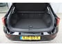 Volkswagen T-Roc 1.0 TSI 115pk Life Edition | Dodehoekdetectie | Navigatie | Stoelverwarming
