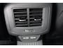 Volkswagen T-Roc 1.0 TSI 115pk Life Edition | Dodehoekdetectie | Navigatie | Stoelverwarming