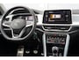 Volkswagen T-Roc 1.0 TSI 115pk Life Edition | Dodehoekdetectie | Navigatie | Stoelverwarming
