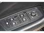 Volkswagen T-Roc 1.0 TSI 115pk Life Edition | Dodehoekdetectie | Navigatie | Stoelverwarming