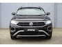 Volkswagen T-Roc 1.0 TSI 115pk Life Edition | Dodehoekdetectie | Navigatie | Stoelverwarming