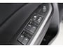 Suzuki Vitara 1.0 Boosterjet Select | Dealer Onderhouden! | Automaat | Trekhaak | Navi By App | Camera | Clima | Stoelverwarming | Cruise Control | Lichtmetalen Velgen