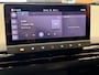 MG MG4 ELECTRIC LUXURY LONG RANGE 204 PK 64 KWH FABRIEKGARANTIE TOT 2031 !!! NAVIGATIE ADAPTIVE CRUISE CONTROL APPLE CARPLAY/ANDROID 360 CAMERA STOEL EN STUURVERWARMING DODEHOEKSENSOREN RIJSTROOKSENSOREN KEYLESS GO ZEER MOOI !!