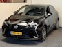 MG MG4 ELECTRIC LUXURY LONG RANGE 204 PK 64 KWH FABRIEKGARANTIE TOT 2031 !!! NAVIGATIE ADAPTIVE CRUISE CONTROL APPLE CARPLAY/ANDROID 360 CAMERA STOEL EN STUURVERWARMING DODEHOEKSENSOREN RIJSTROOKSENSOREN KEYLESS GO ZEER MOOI !!