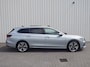 Skoda Superb Combi 1.5 TSI 204pk PHEV Edition | SoH 100% | Panoramadak | 18" Velgen | Massage