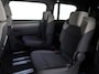 Volkswagen Multivan 1.5 eHybrid L2 Economy Business 4Motion | 7 Zits | Zwenkbare Trekhaak | Navigatie | Achteruitrij  Camera | Parkeer hulp | 65% getinte ruiten achter |