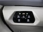 Volkswagen Multivan 1.5 eHybrid L2 Economy Business 4Motion | 7 Zits | Zwenkbare Trekhaak | Navigatie | Achteruitrij  Camera | Parkeer hulp | 65% getinte ruiten achter |