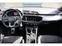 Audi Q3 35 TFSI 150pk S-tronic S-Line | Trekhaak | Navigatie | Sportstoelen | Cruise Control | Climate Control