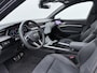 Audi Q8 e-tron 55 Quattro S-line 115 kWh | Pano Dak | Head-up Display | 360 Camera | Side Assist | ACC | Elek. Achterklep | Elek. Stoelen | Stoelverwarming | 21'' |