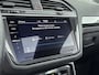 Volkswagen Tiguan 2.0 TSI 4Motion Highline // 2500KG TREKVERMOGEN // SCHUIFDAK // E-ACHTERKLEP // VIRTUAL COCKPIT //