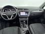 Volkswagen Tiguan 2.0 TSI 4Motion Highline // 2500KG TREKVERMOGEN // SCHUIFDAK // E-ACHTERKLEP // VIRTUAL COCKPIT //