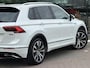 Volkswagen Tiguan 2.0 TSI 4Motion R-Line Pano VOLL!