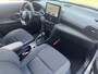 Toyota Yaris Cross 1.5 Hybrid 115 First Edition FACELIFT NL-AUTO 17'' LM-VELGEN BLIND SPOT SENSOREN STOEL-STUURWIEL VERW APPLE/ANDROID KEYLESS AD-CRUISE BLUETOOTH